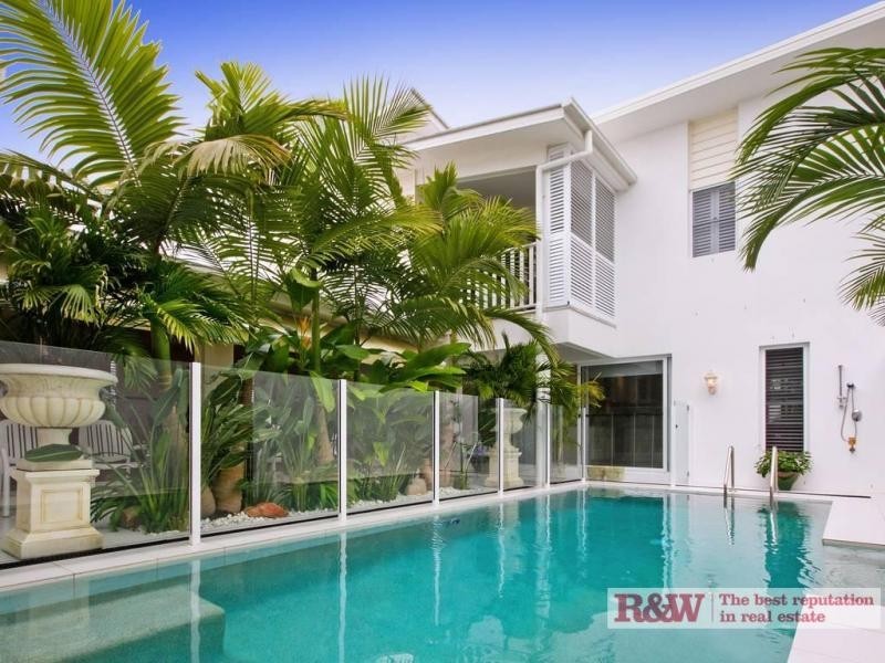 35 Ocean Keys Crescent, Mount Coolum QLD 4573