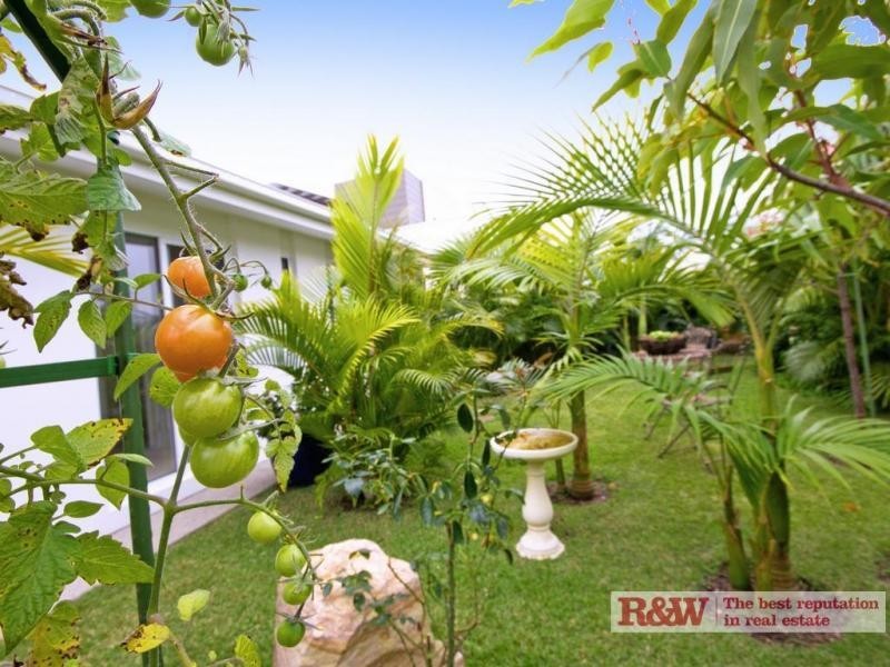 35 Ocean Keys Crescent, Mount Coolum QLD 4573