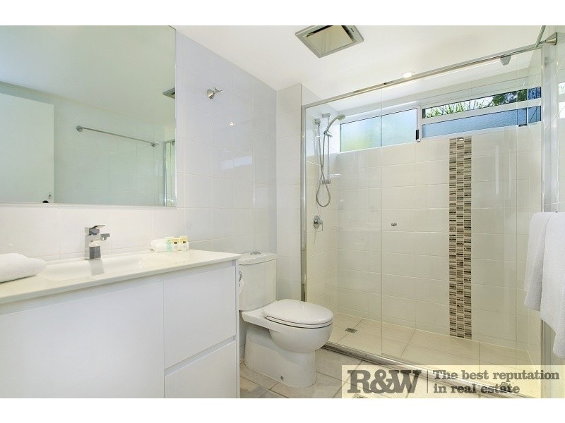 8 “Bali Hai”/20  Edgar Bennett Ave, Noosa Heads QLD 4567