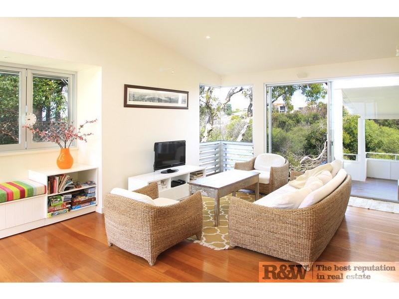 20  Adams Street, Sunshine Beach QLD 4567