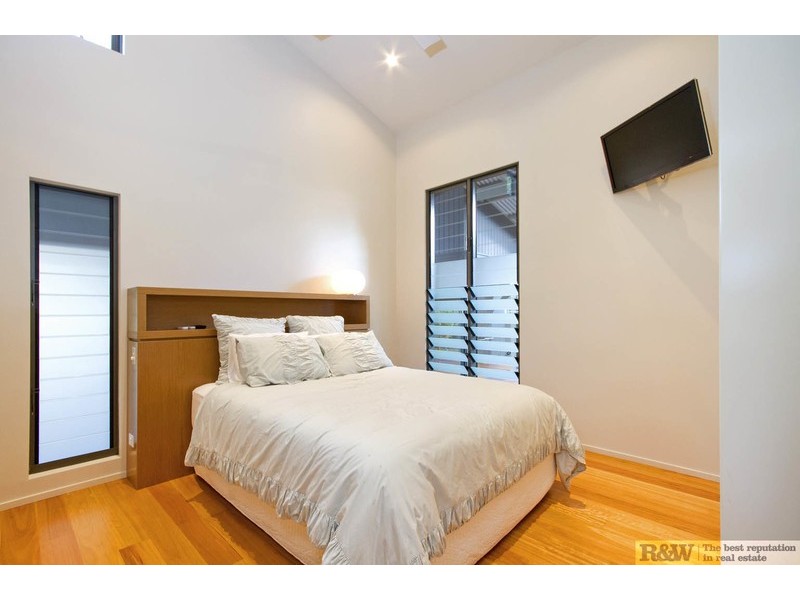 37 Wyuna Drive, Noosa Heads QLD 4567