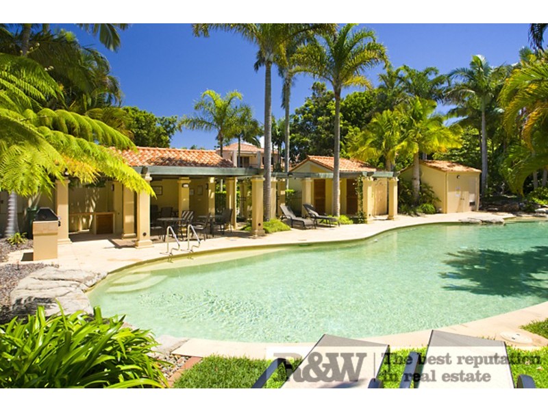 129/61 ‘The Cascades’ Noosa Springs Drive, Noosa Heads QLD 4567