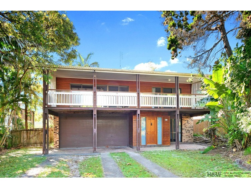 16 Banksia Avenue, Noosa Heads QLD 4567