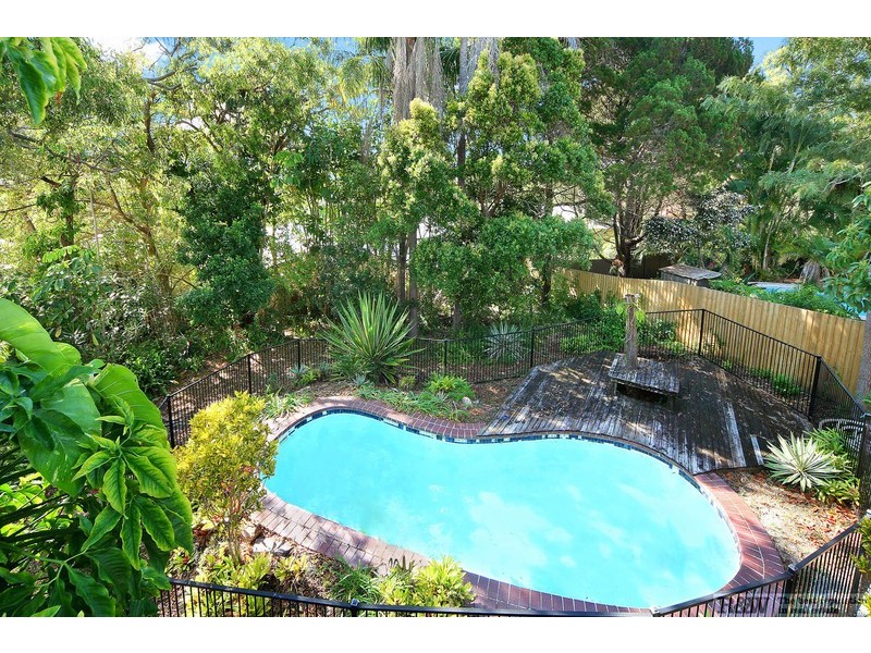 16 Banksia Avenue, Noosa Heads QLD 4567