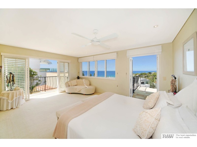 6 Kiamba Court, Sunshine Beach QLD 4567