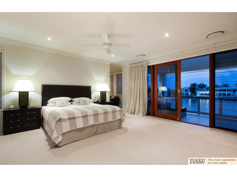 16 The Promontory, Noosa Waters QLD 4566