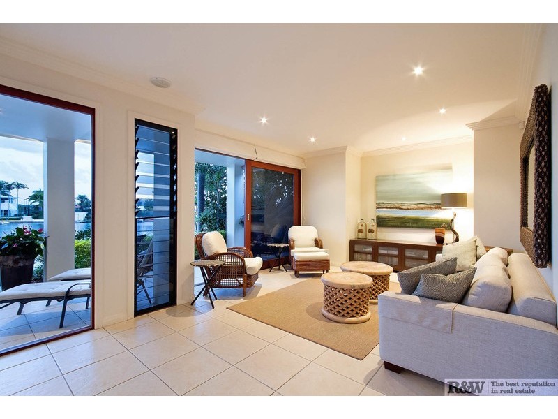 16 The Promontory, Noosa Waters QLD 4566