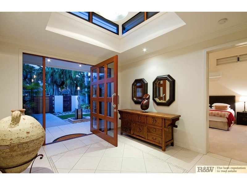 16 The Promontory, Noosa Waters QLD 4566