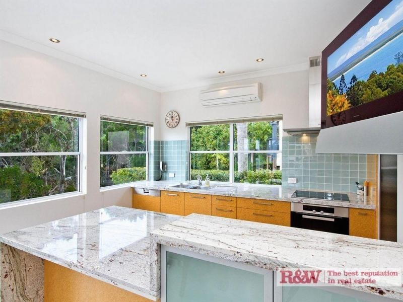 28 Angler Street, Noosa Heads QLD 4567