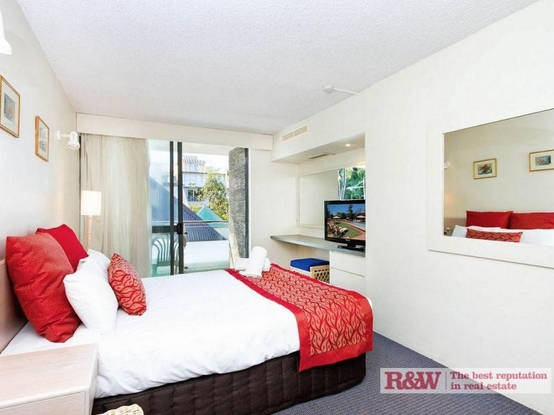104-105/6 Hotel Laguna, Hastings Street, Noosa Heads QLD 4567