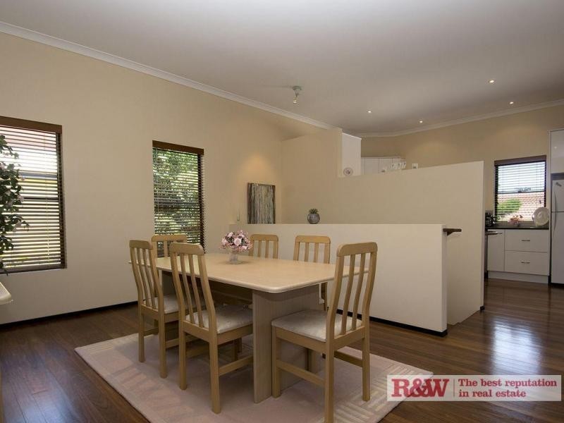 6 Mirrabook Court, Noosa Heads QLD 4567