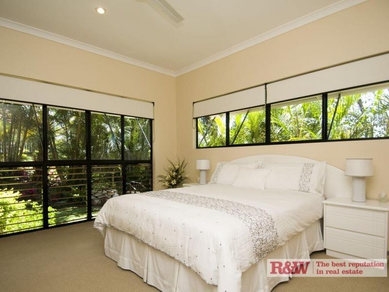 6 Mirrabook Court, Noosa Heads QLD 4567