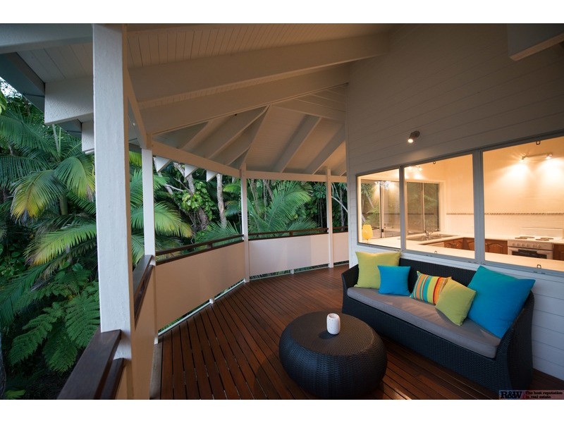 24 Seaview Terrace, Sunshine Beach QLD 4567