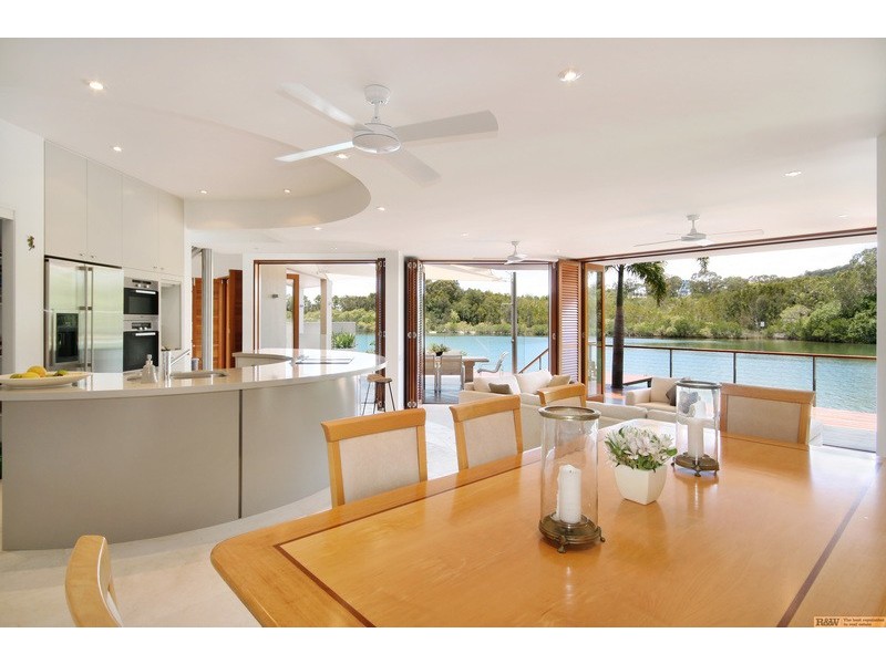 41  Wyuna Drive, Noosa Heads QLD 4567