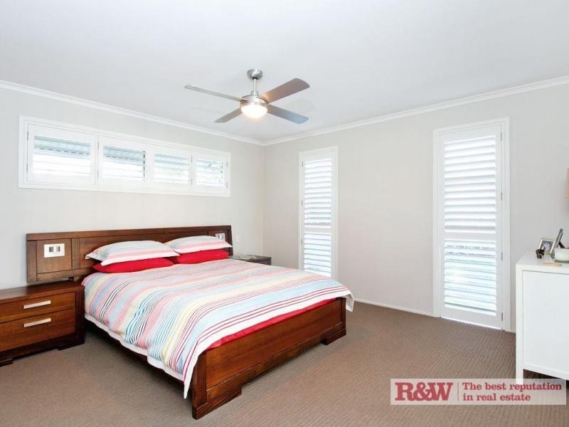 9 Flagship Court, Castaways Beach QLD 4567