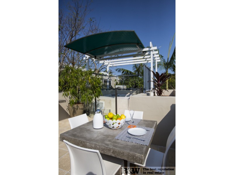 117 ‘Noosa Blue’/16 Noosa Drive, Noosa Heads QLD 4567