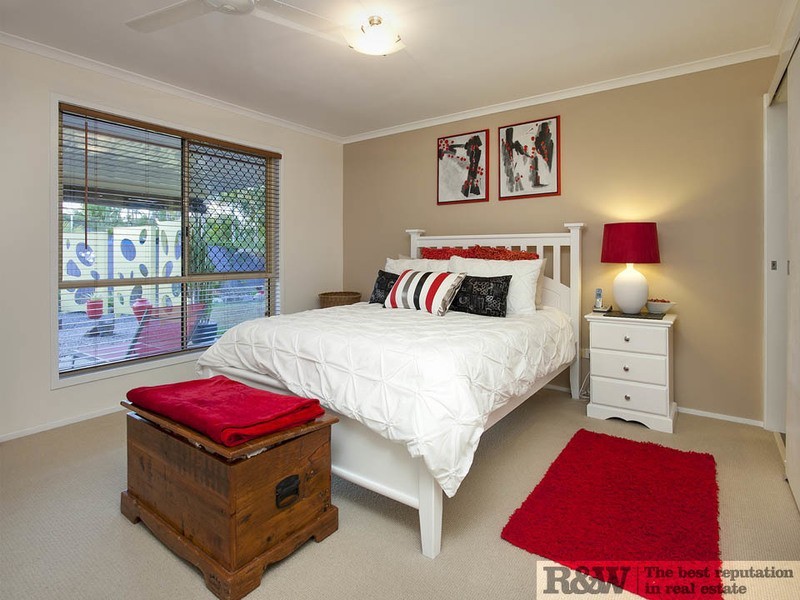 12 Hazelwood Court, Noosaville QLD 4566