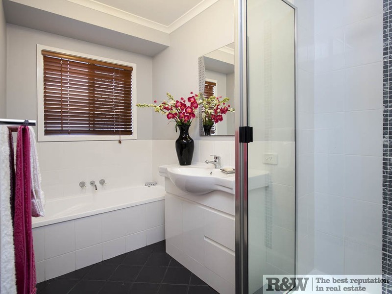 12 Hazelwood Court, Noosaville QLD 4566