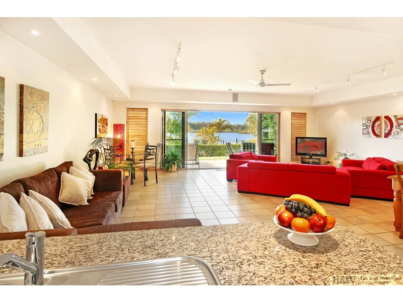 8 ‘Noosa River Quays’/2-10 Blakesley Street, Tewantin QLD 4565