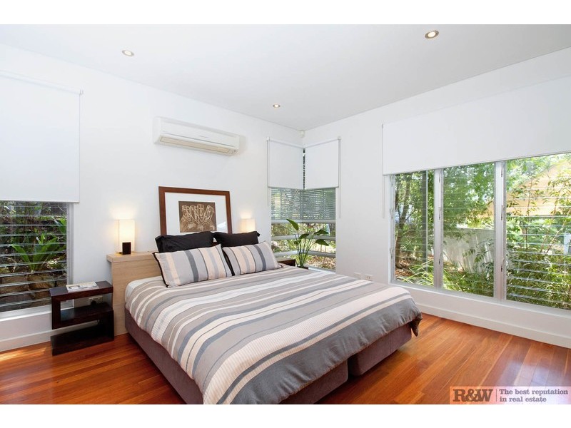 38  Angler Street, Noosa Heads QLD 4567