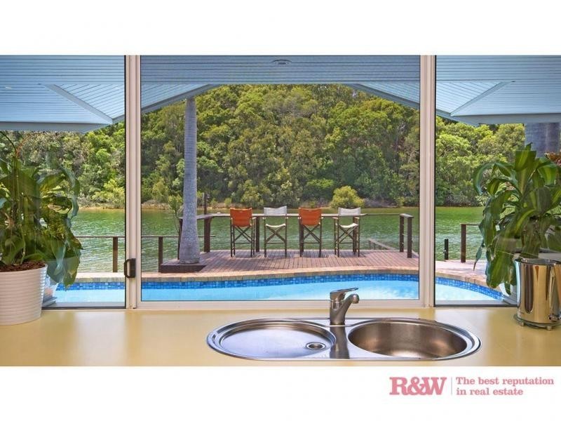 48 Mossman Court, Noosa Heads QLD 4567