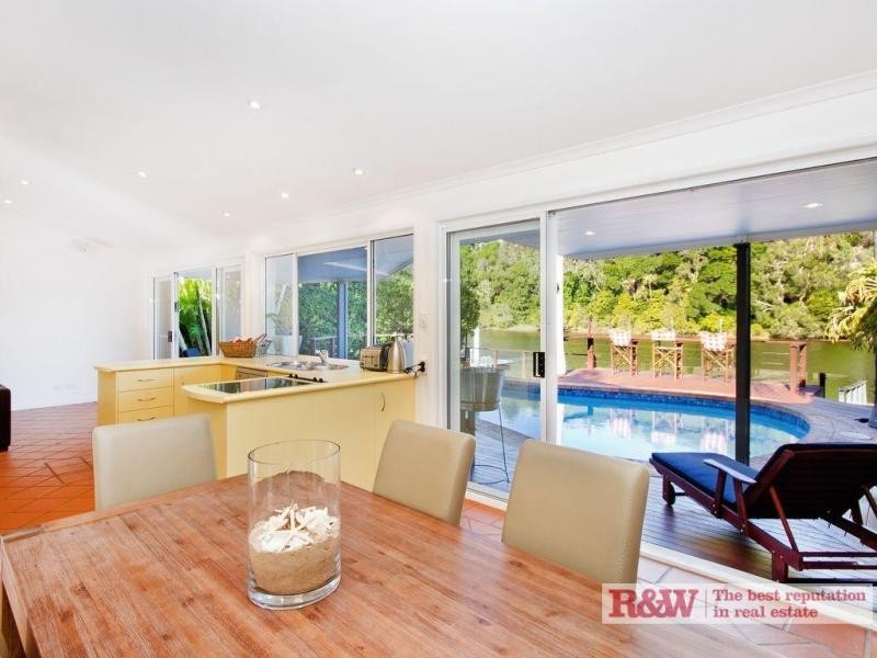 48 Mossman Court, Noosa Heads QLD 4567