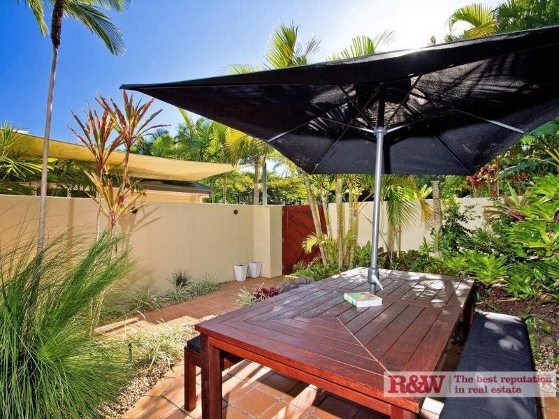 48 Mossman Court, Noosa Heads QLD 4567