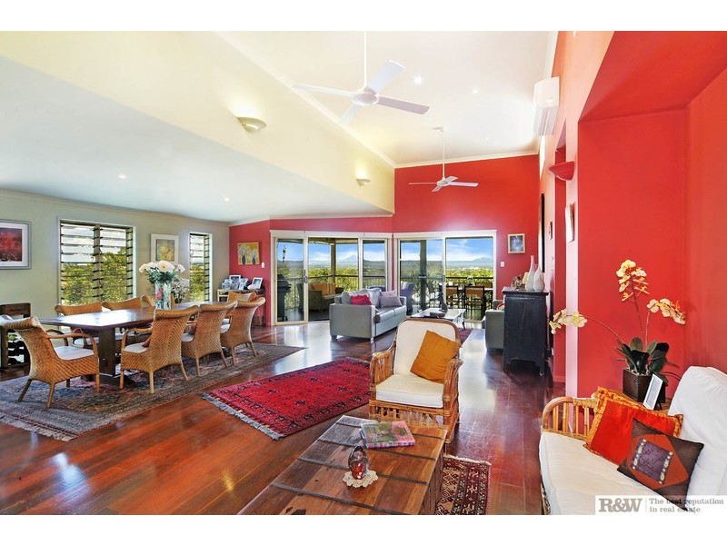 17 Eugarie Street, Noosa Heads QLD 4567