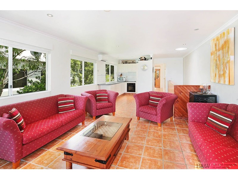 1 ‘Villa Mango’/15 Bottlebrush Avenue, Noosa Heads QLD 4567