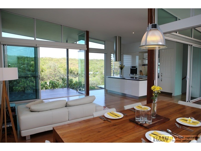 18 Whale Drive, Sunshine Beach QLD 4567