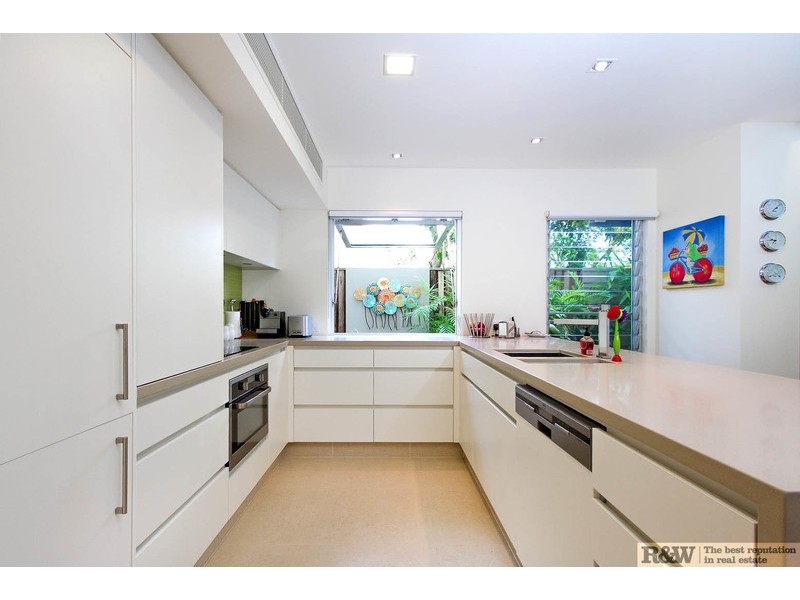 1/17 Ferguson Street, Sunshine Beach QLD 4567