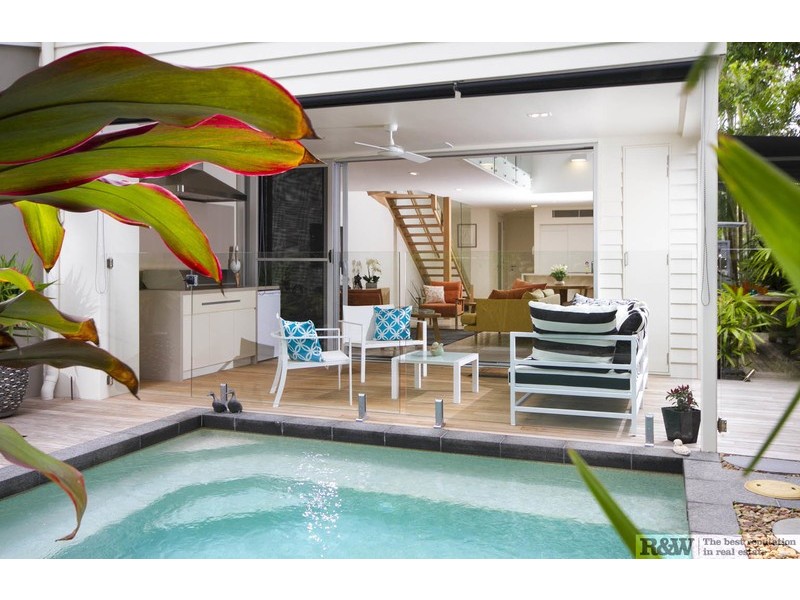 1/17 Ferguson Street, Sunshine Beach QLD 4567