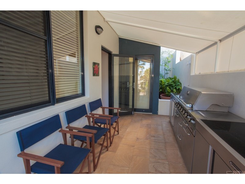 Apt 1 “Alkira”/31 Noosa Drive, Noosa Heads QLD 4567