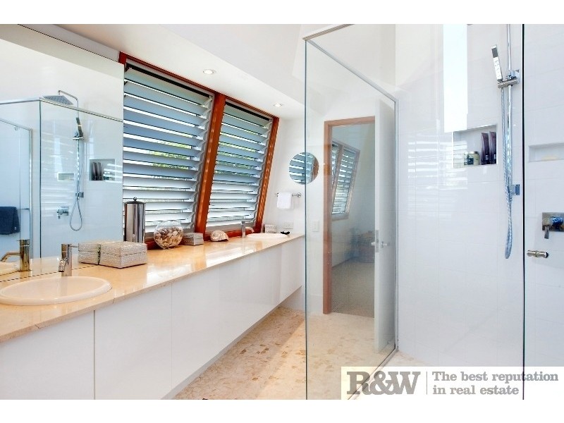 11 Mermaid Quay, Noosa Waters QLD 4566