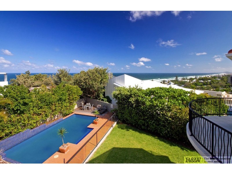 10 Kiamba Court, Sunshine Beach QLD 4567