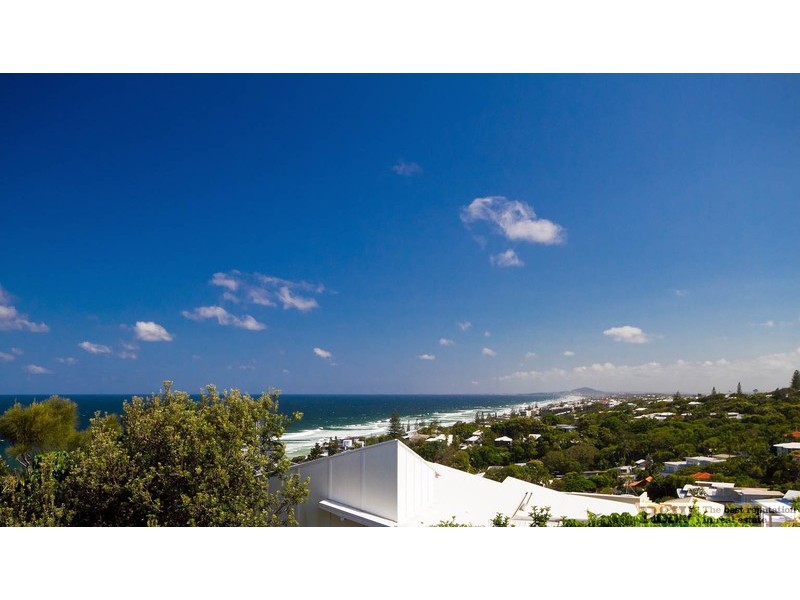 10 Kiamba Court, Sunshine Beach QLD 4567