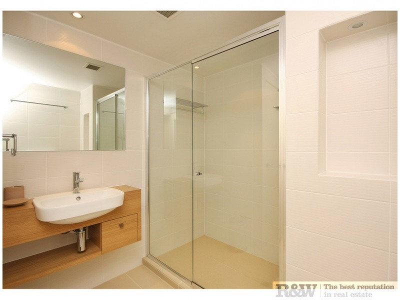 2/48  Park Road, Little Cove QLD 4567