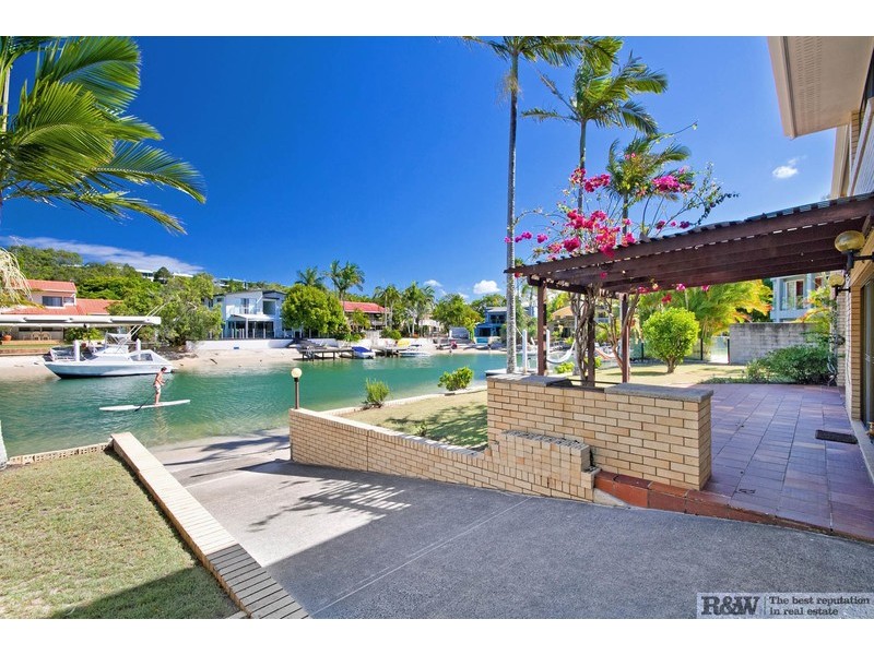 18 Wesley Court, Noosa Heads QLD 4567