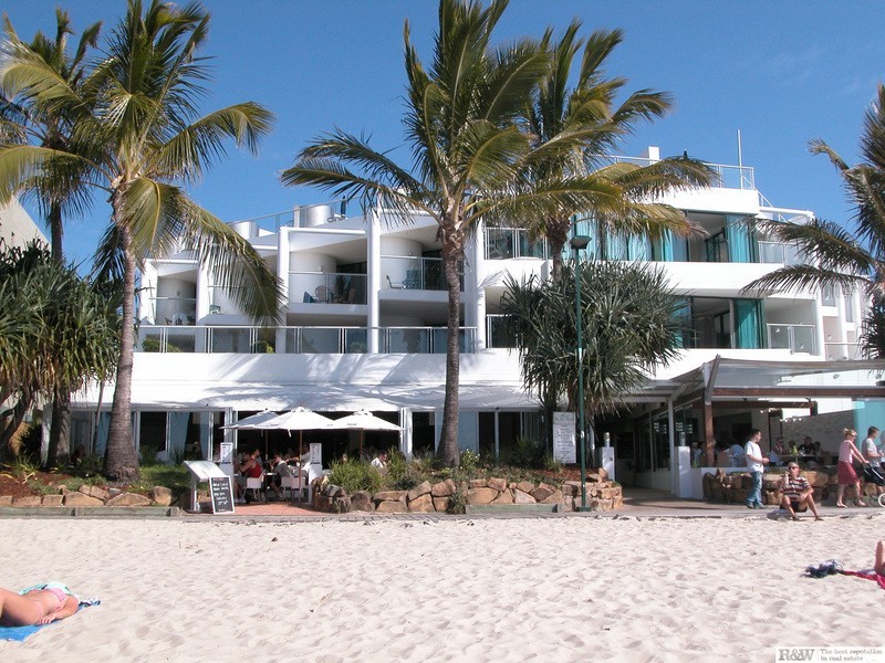 14 “On the Beach”/49 Hastings Street, Noosa Heads QLD 4567