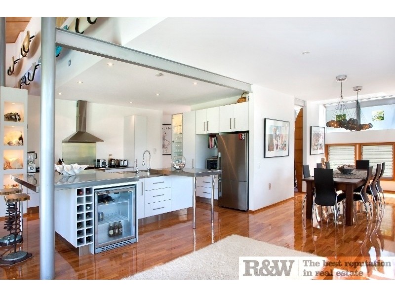 11 Mermaid Quay, Noosa Waters QLD 4566