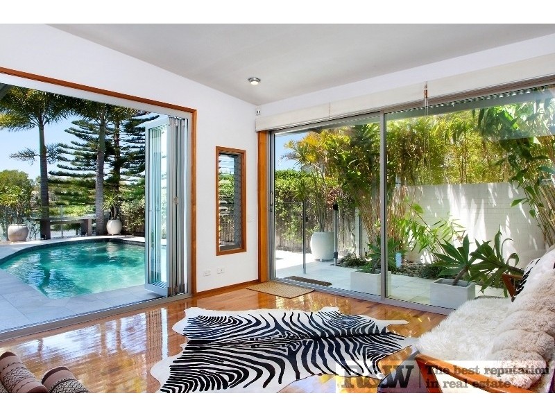 11 Mermaid Quay, Noosa Waters QLD 4566