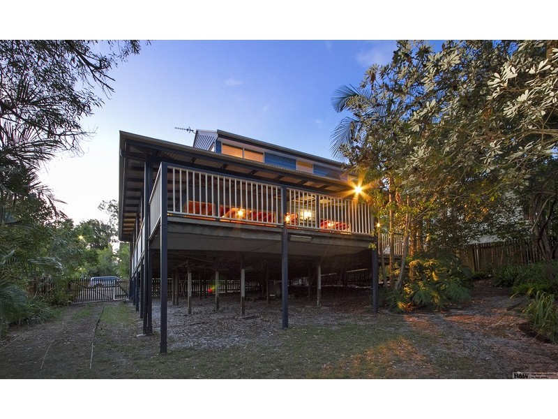 12 WYONA DRIVE, Noosa Heads QLD 4567