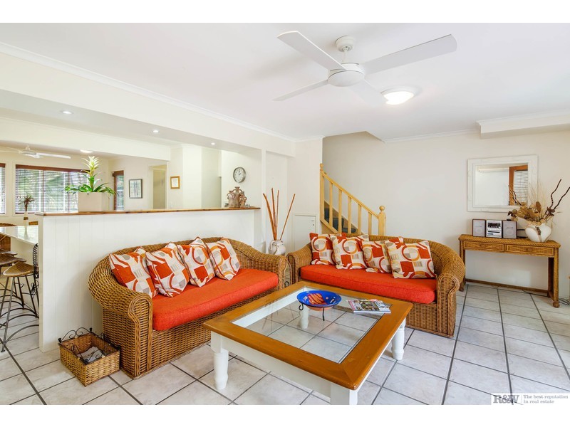 19 Outrigger Resort/273  Gympie Terrace, Noosaville QLD 4566
