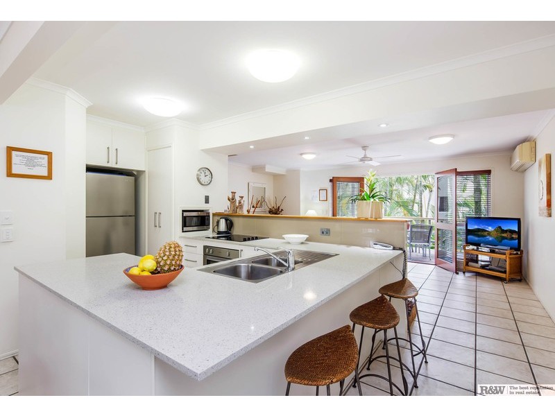 19 Outrigger Resort/273  Gympie Terrace, Noosaville QLD 4566