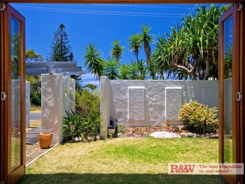 48 Elanda Street, Sunshine Beach QLD 4567