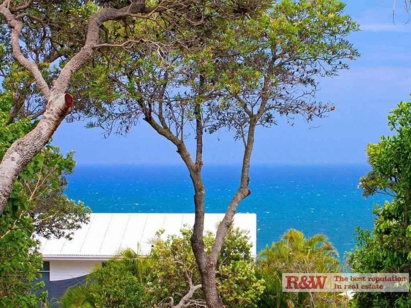 14 McAnally Drive, Sunshine Beach QLD 4567