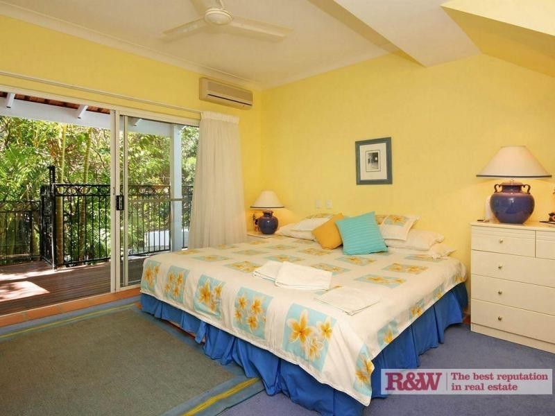 1/15 ‘Santorini’, Little Cove Road, Little Cove QLD 4567