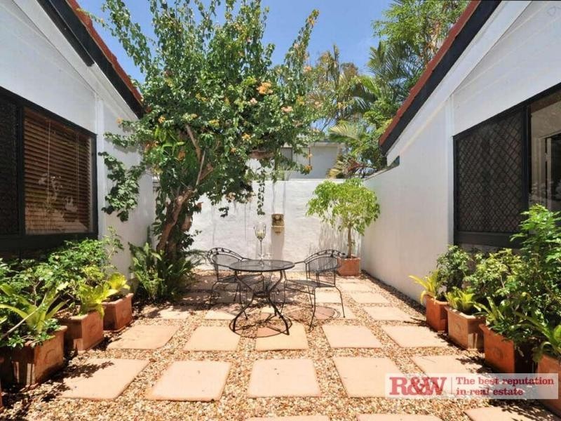 9 Wesley Court, Noosa Heads QLD 4567