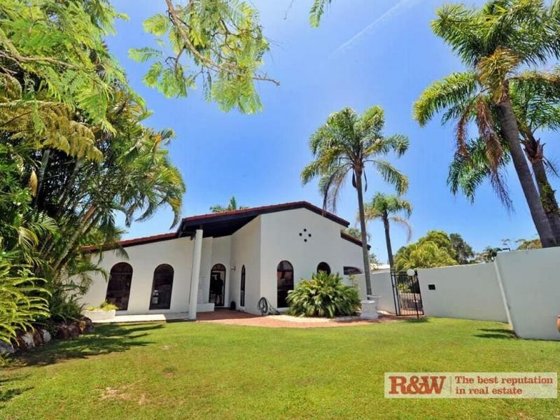 9 Wesley Court, Noosa Heads QLD 4567