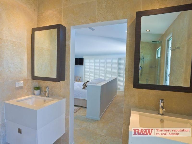 27 Katharina Street, Noosa Heads QLD 4567